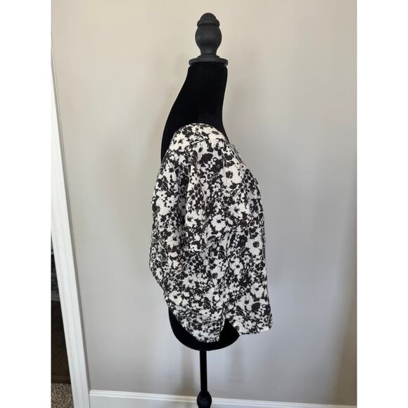 Rails Black Floral Print Magnolia Top Size M - Picture 4 of 5